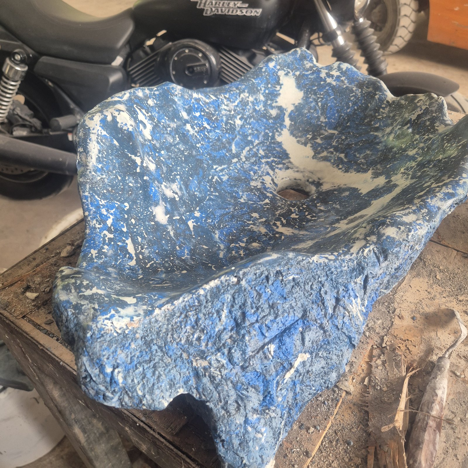 Lavamanos Azul Lapislázuli con borde rústico